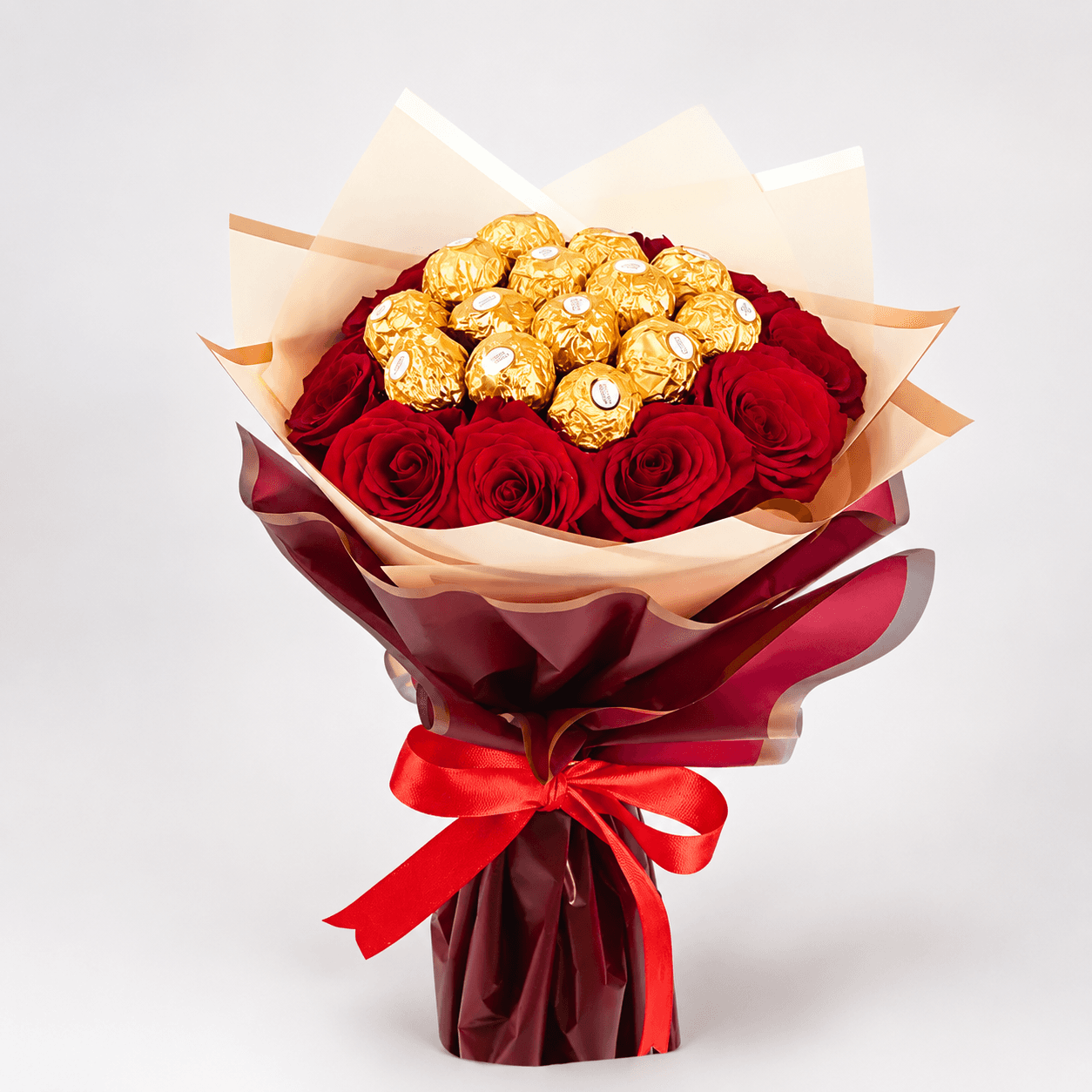 Golden Romance photo 1